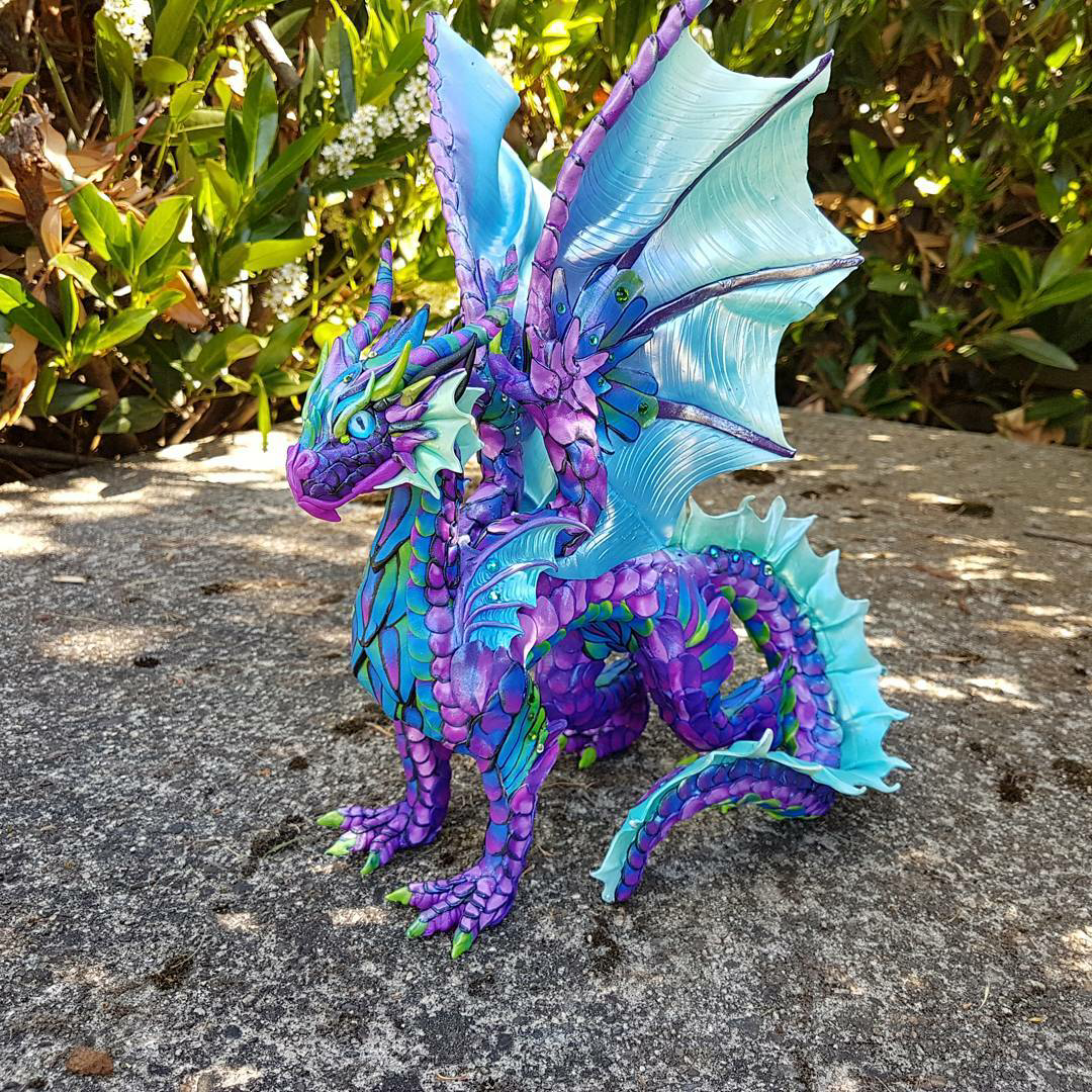 Дракон из пластилина