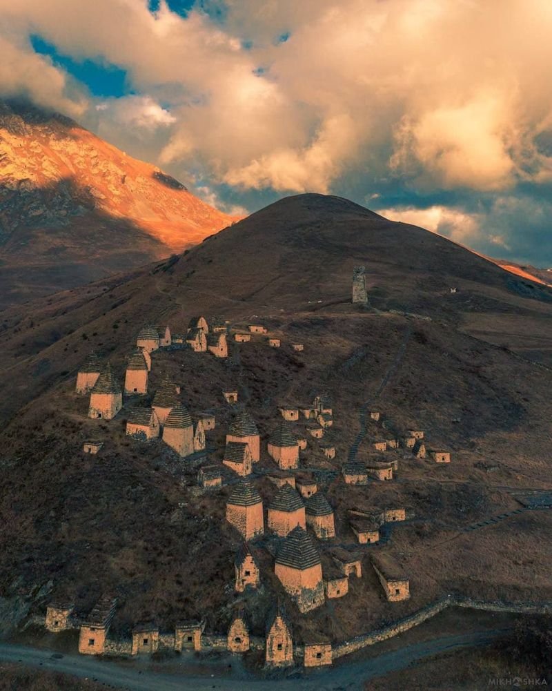 Картина осетинка