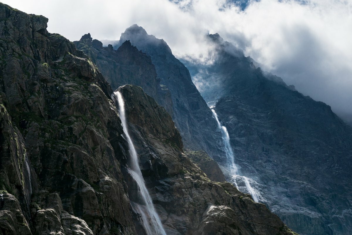 Осетия надпись