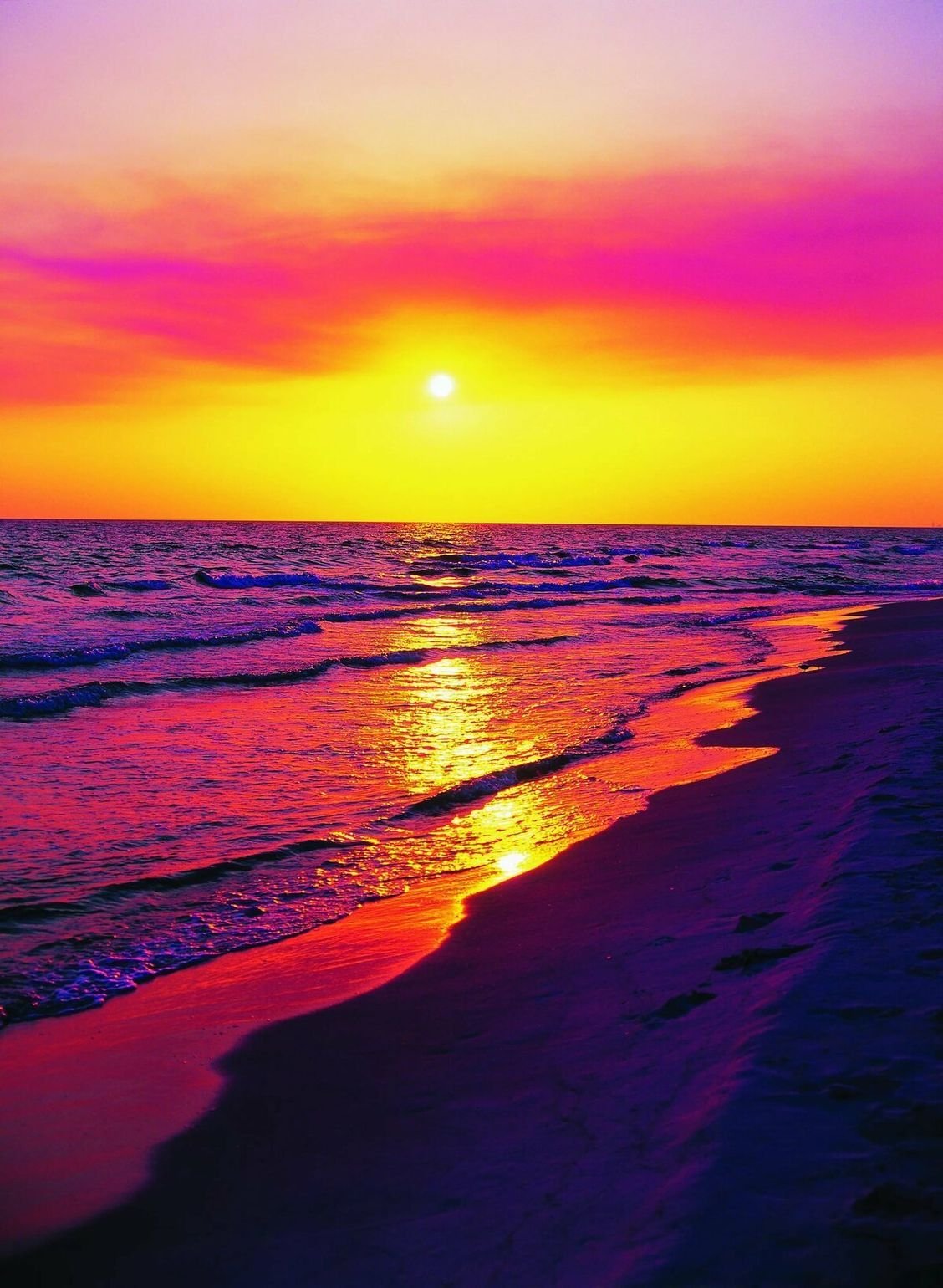 Закат на черном море