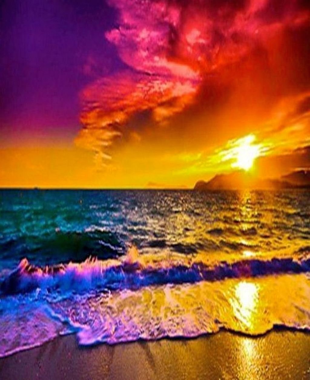 Рассвет на море