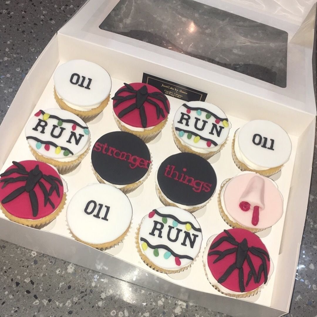 Торт в стиле очень странных дел