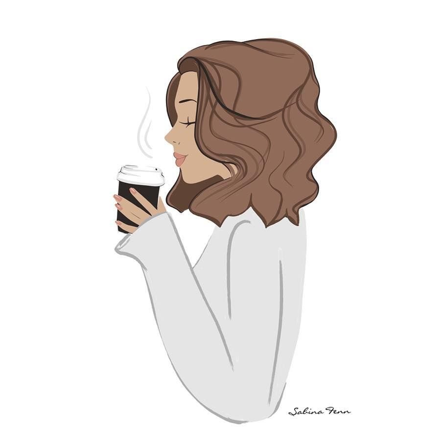 Девушка пьет кофе