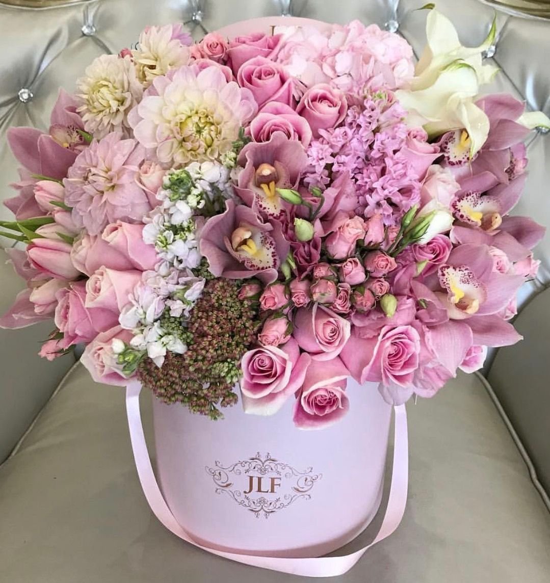 Роскошный весенний букет