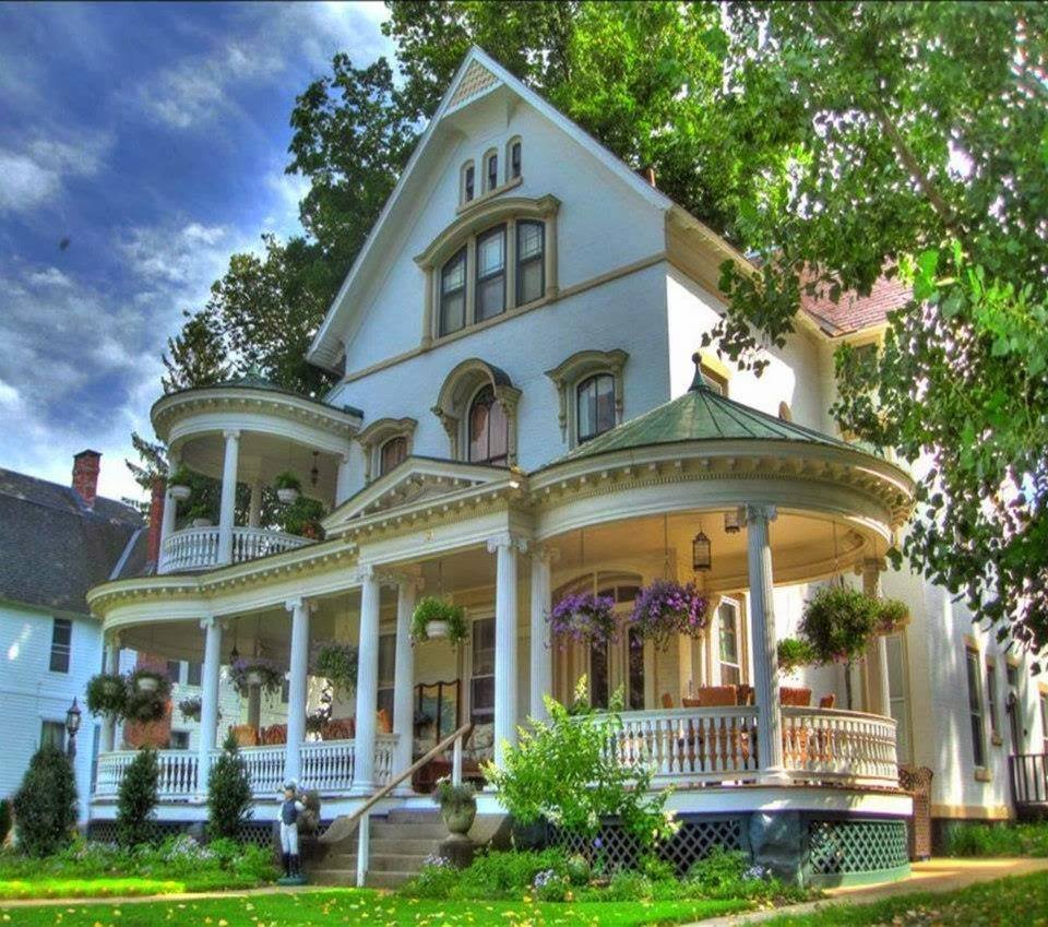 Красивые коттеджи