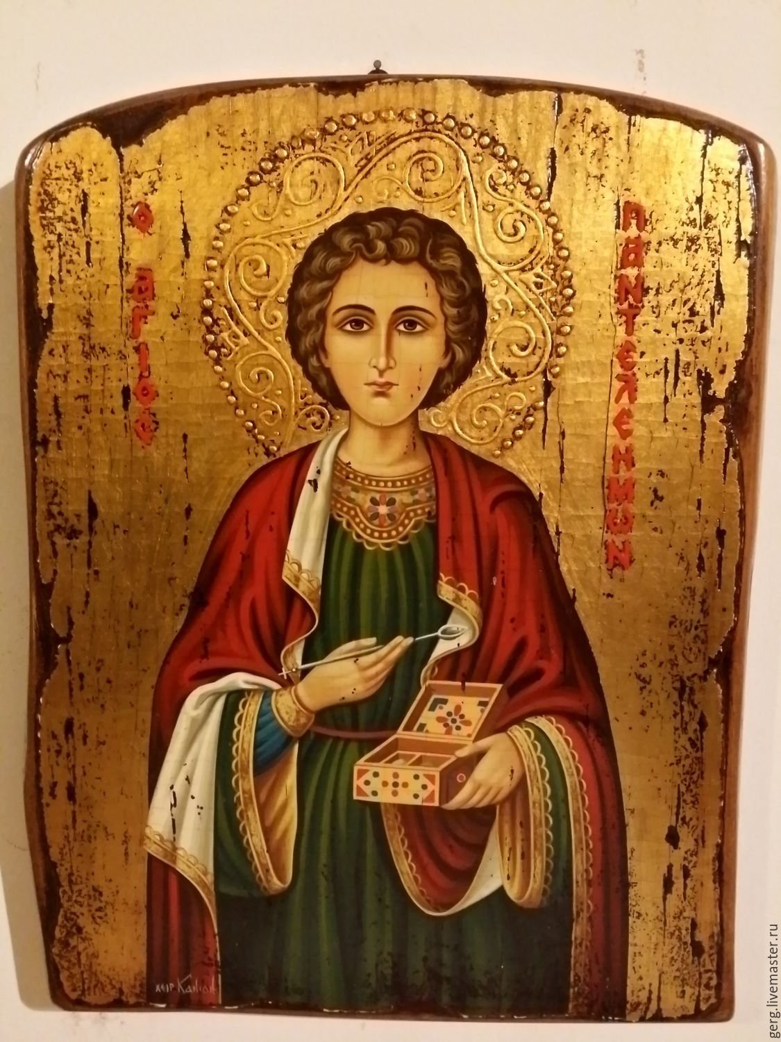 Икона Пантелеймона целителя