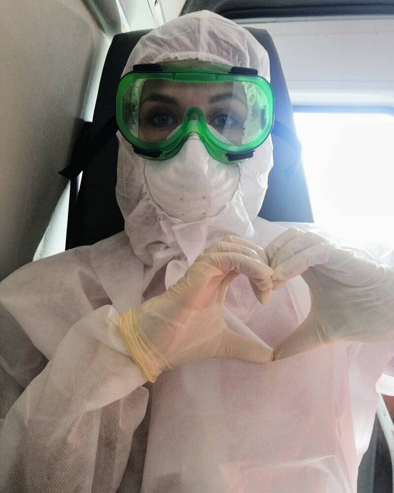 Медики в форме от коронавируса