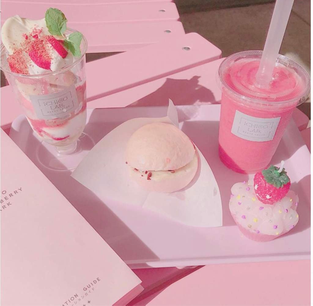 Розовые сладости Эстетика