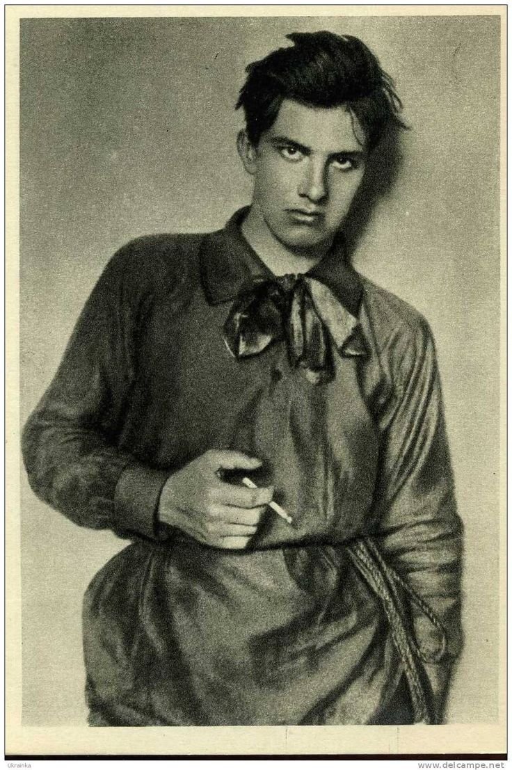 Владимир Владимирович Маяковский