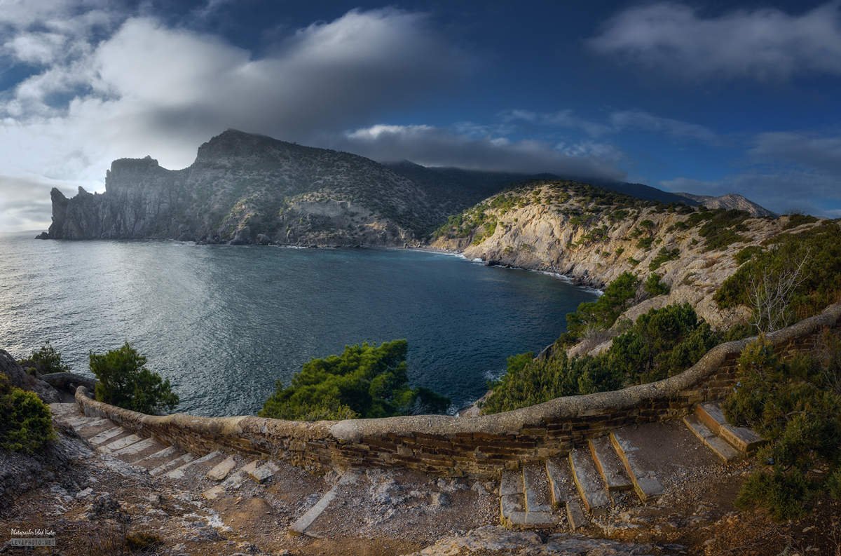 Судак бухта новый свет