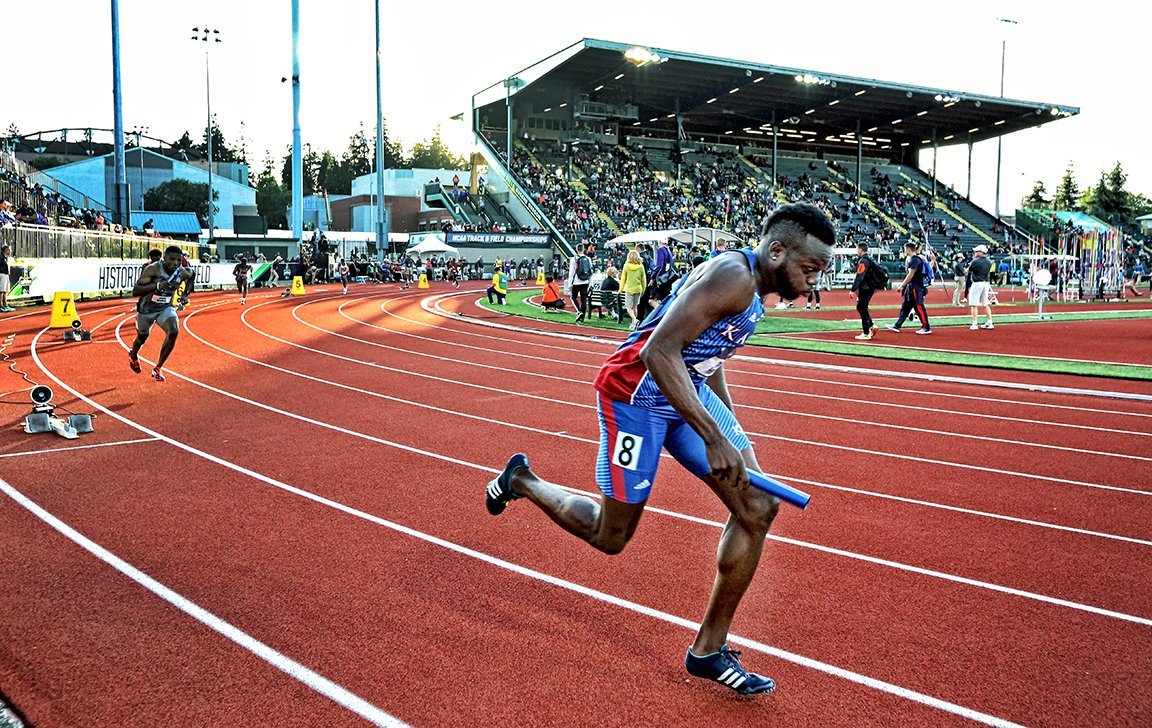 Легкоатлет Глен Макуотерс