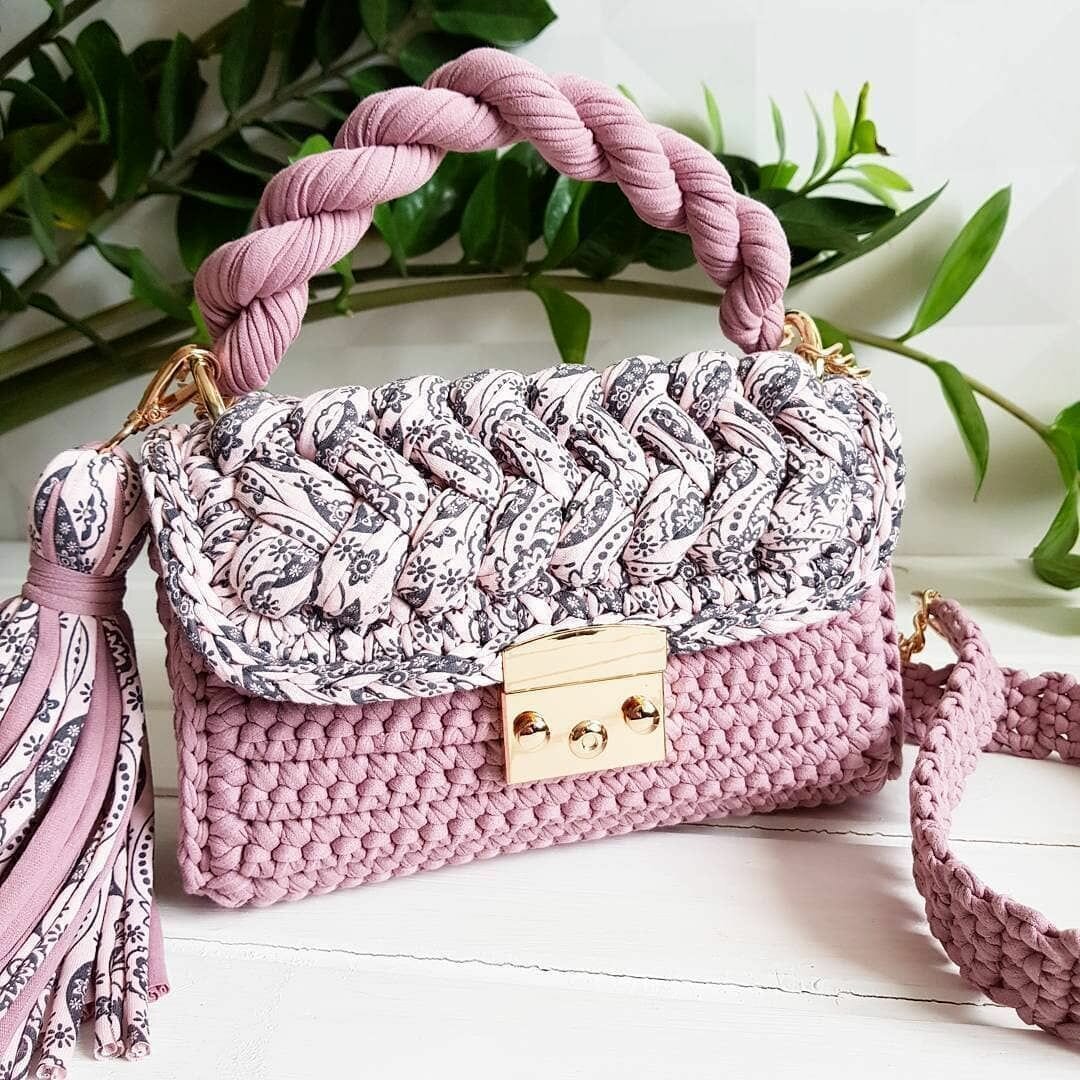 Застежка для вязаной сумки