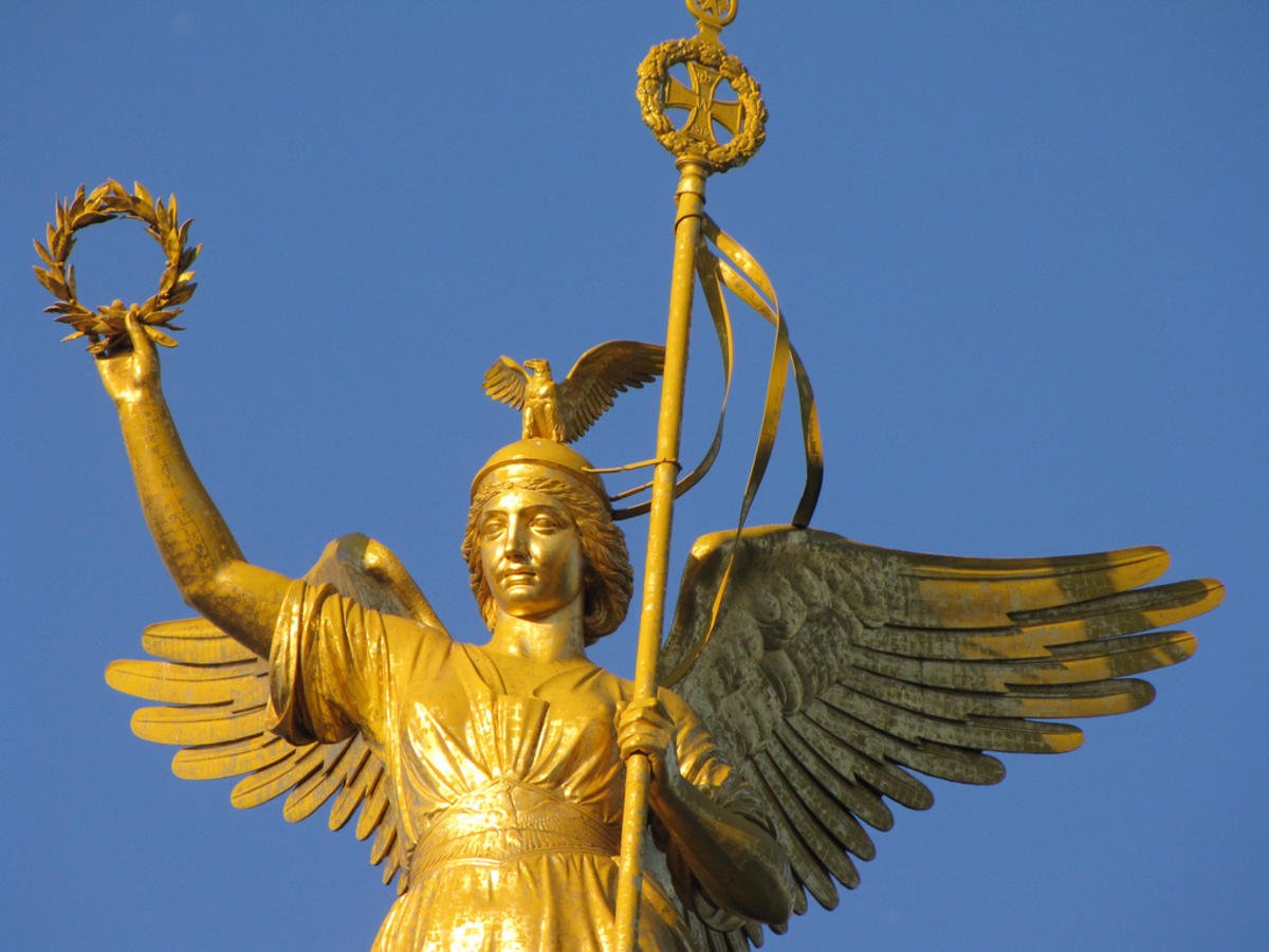 Древнегреческая богиня Ника