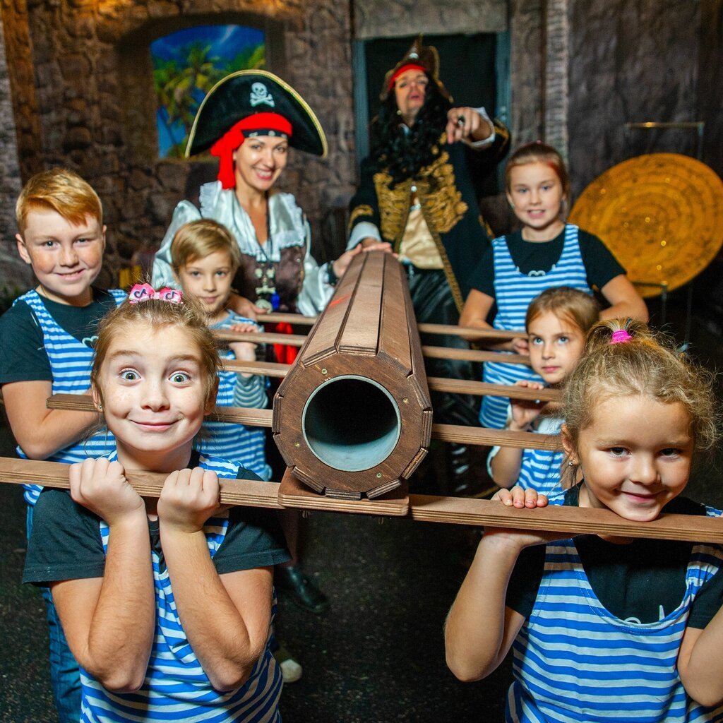 Форт Боярд надпись