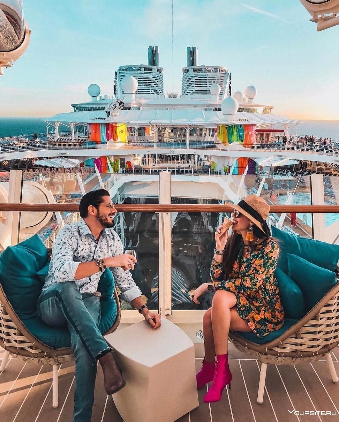 Девушка в горах