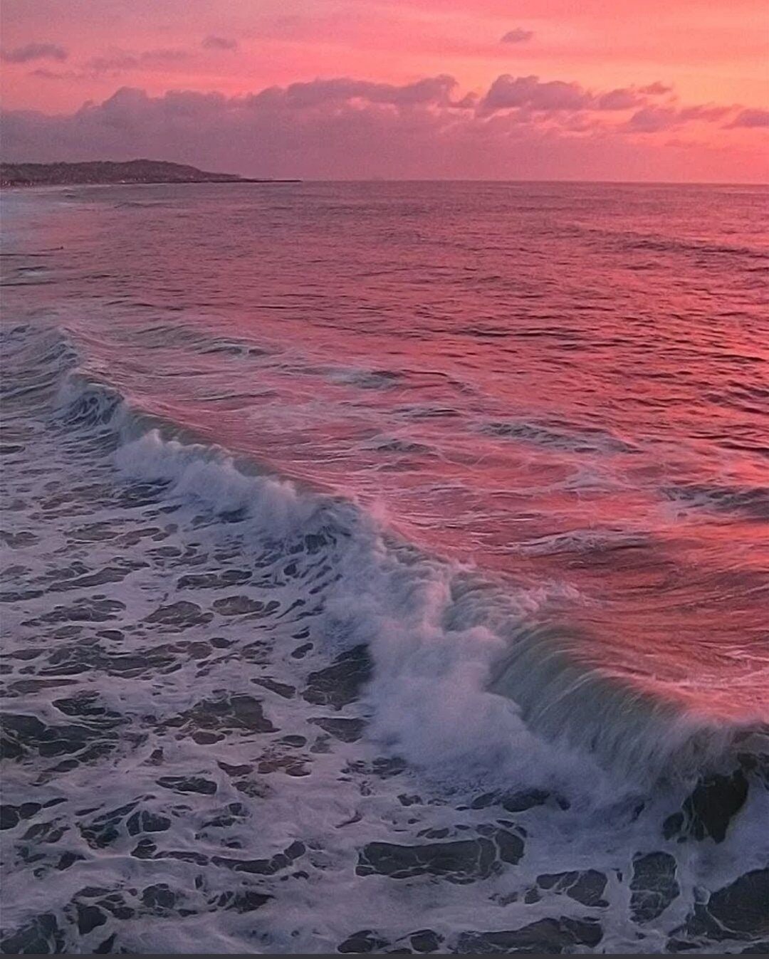 Розовые волны