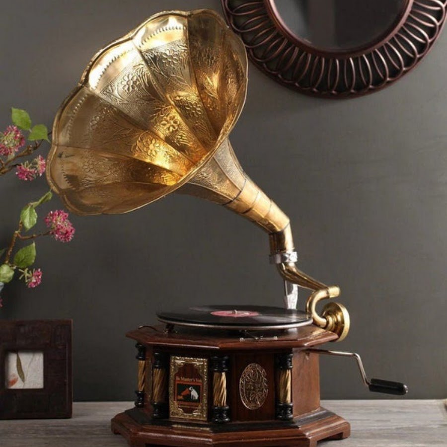 Патефон Винтаж