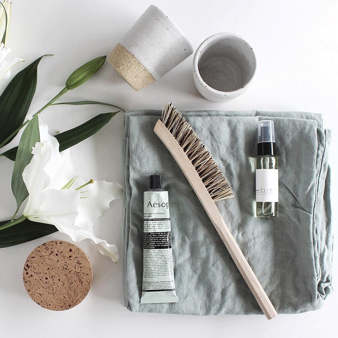 Косметика Минимализм