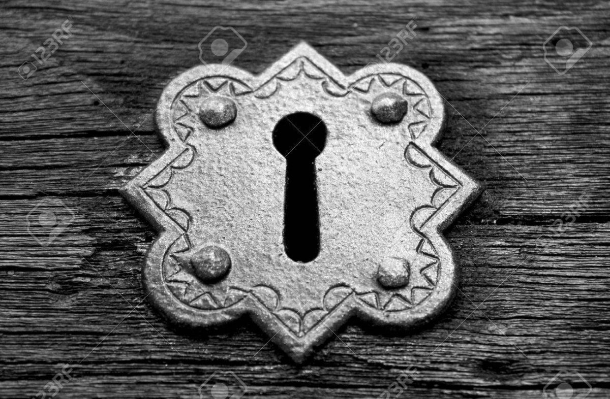 Красивая замочная скважина