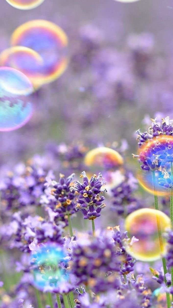 Яркие мыльные пузыри