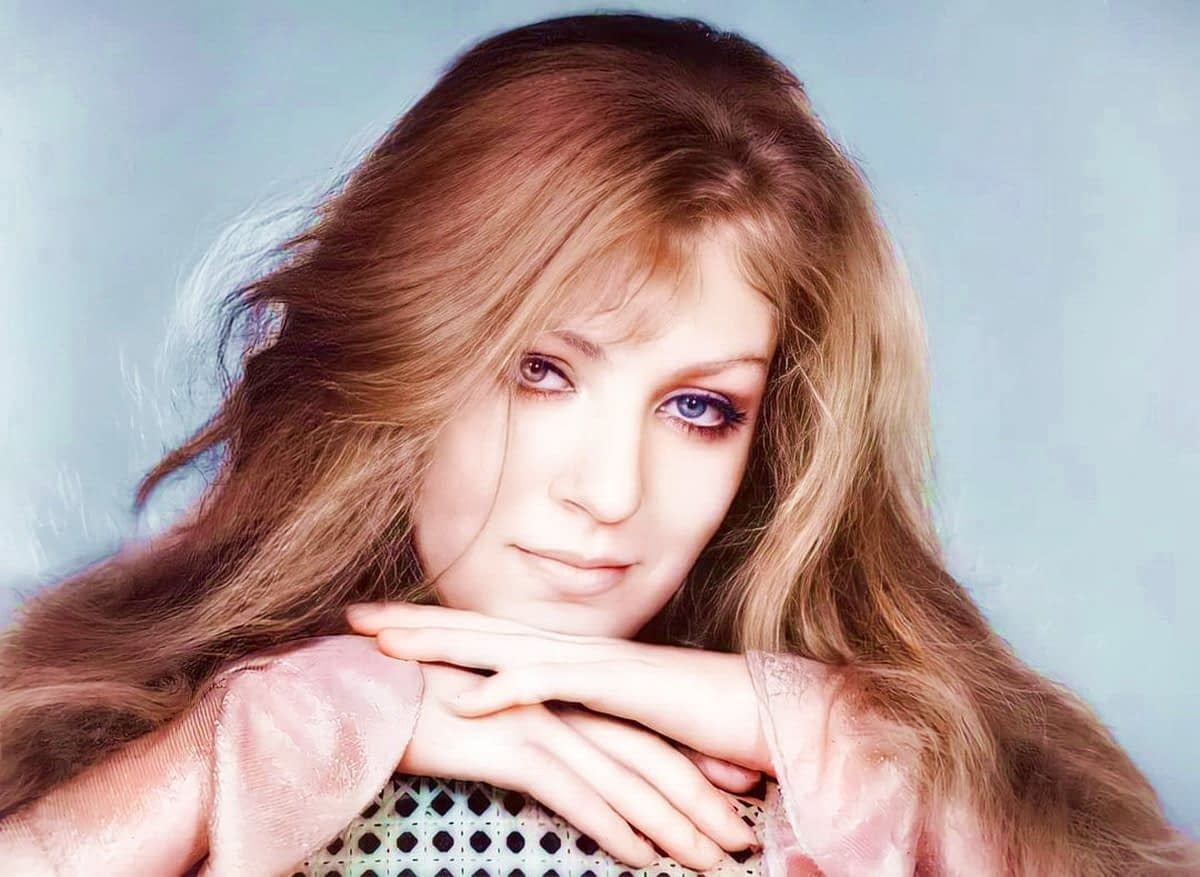 Анна Герман портрет