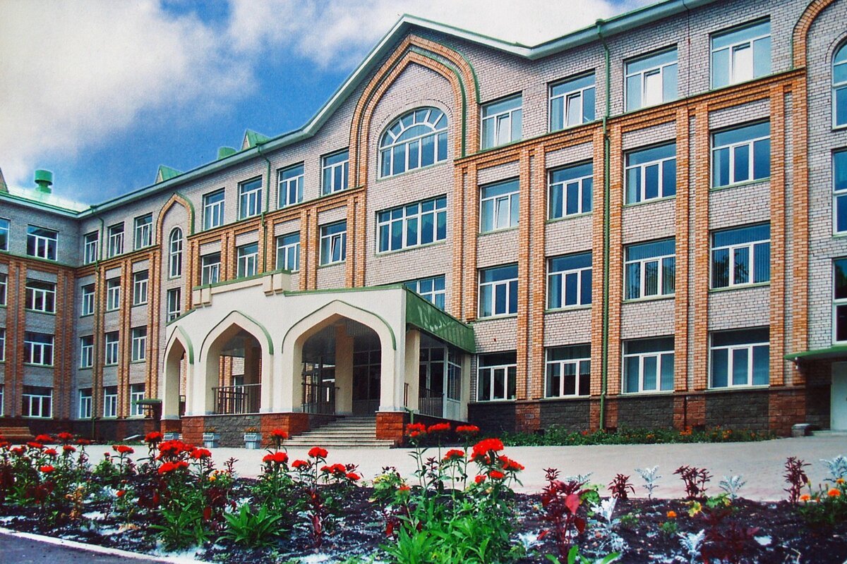 Гимназия имени рами Гарипова в Уфе