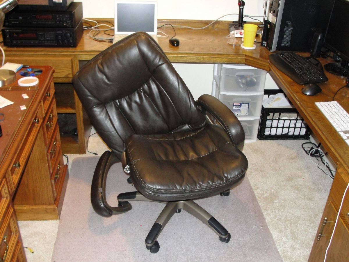 Крутое компьютерное кресло