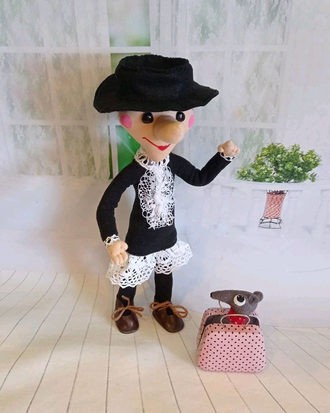 Старуха Шапокляк рисунок