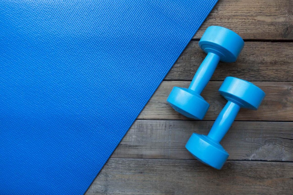 Гантели коврик для фитнеса