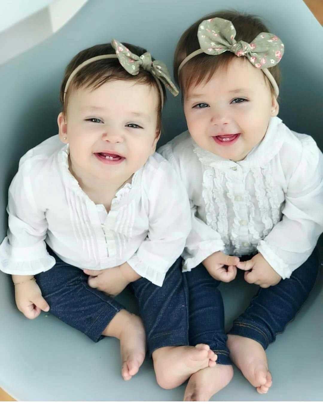 Эгизак Чакалоклар