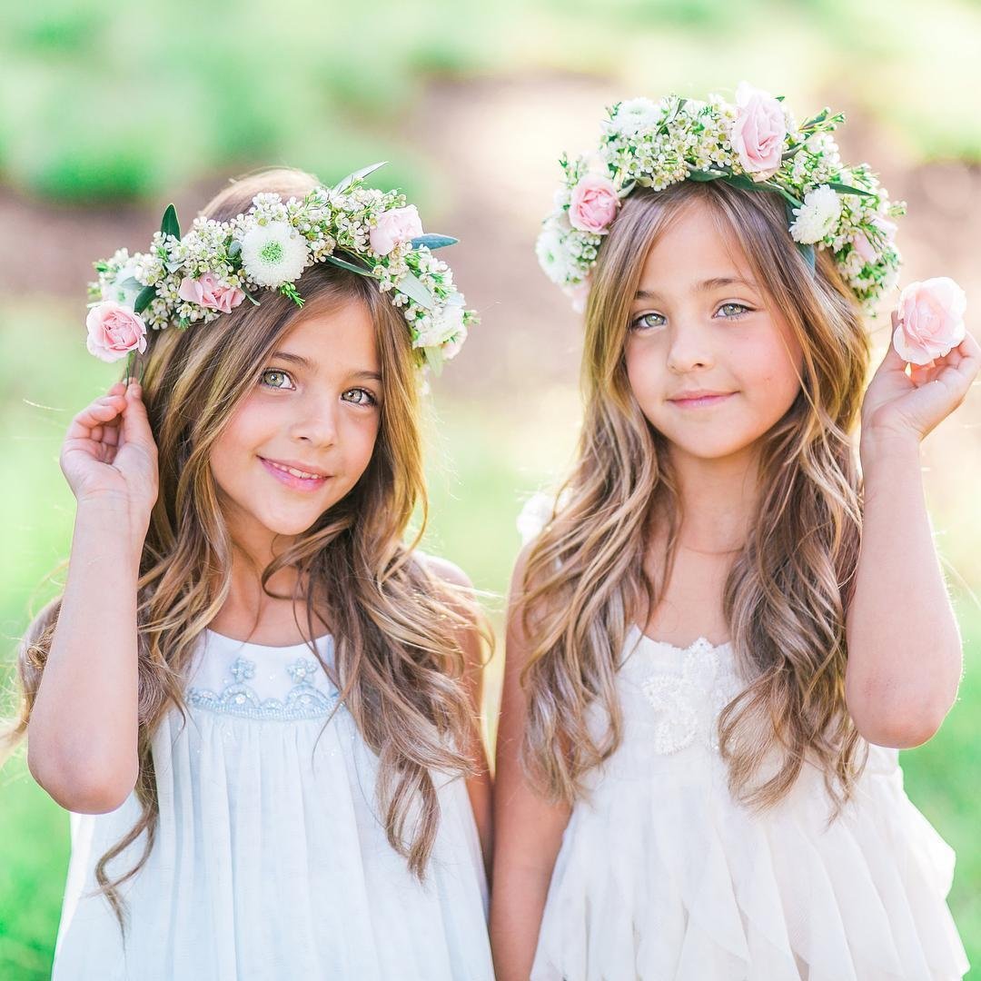 Лиа Роуз и ава-Мари Клементс