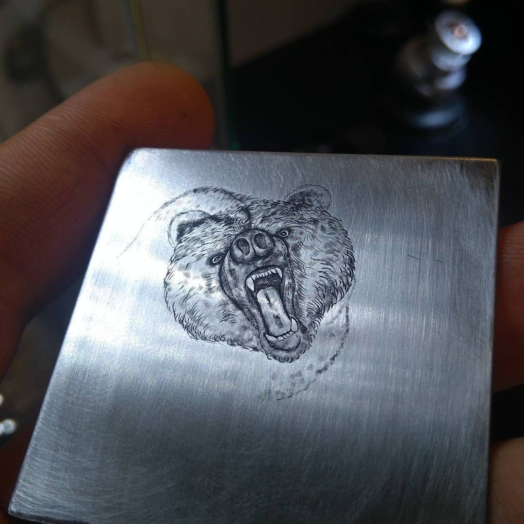 Гравировка на гранитных памятниках