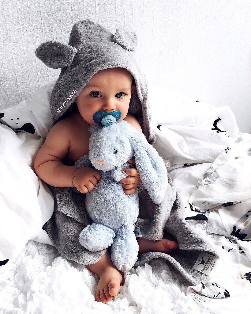 Милые малыши