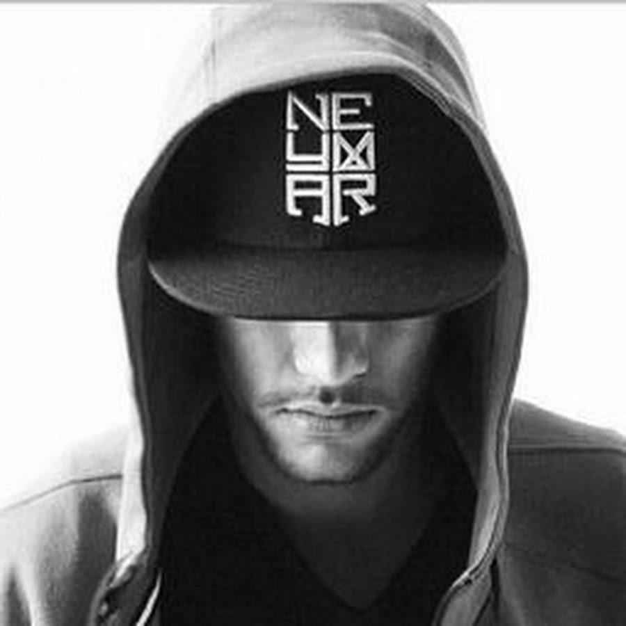 Парень в капюшоне Эстетика