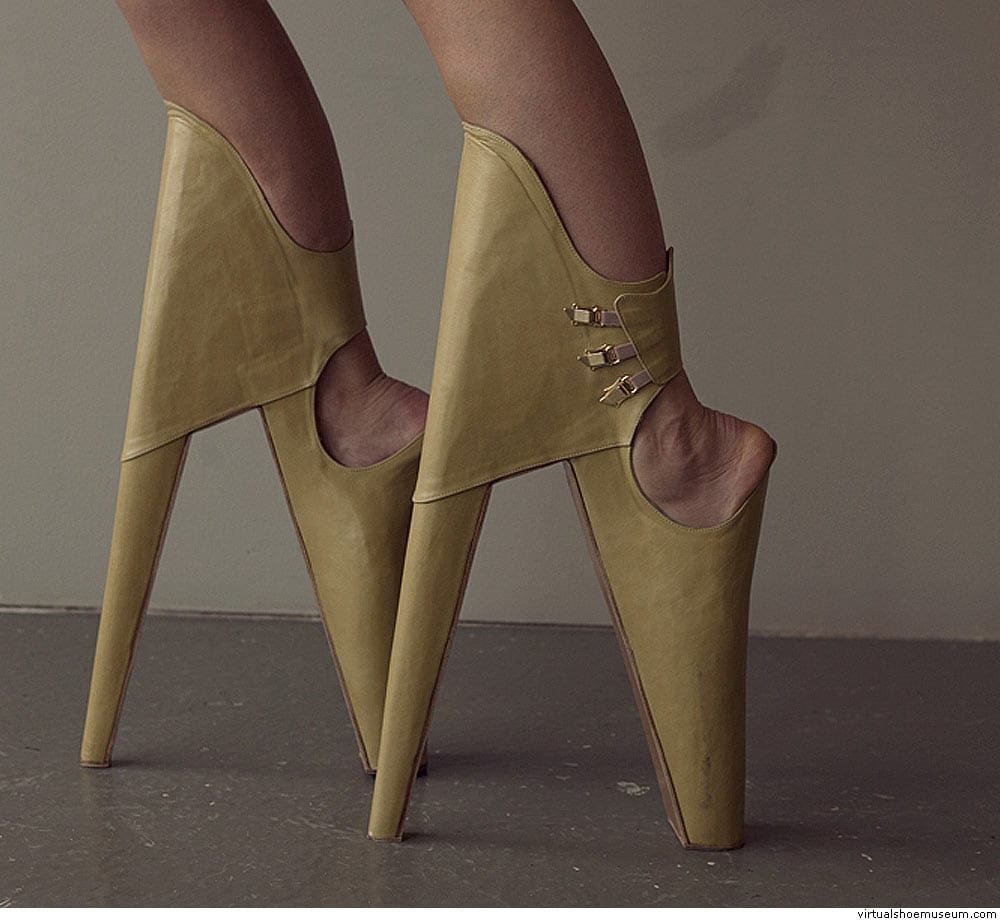 Необычные туфли