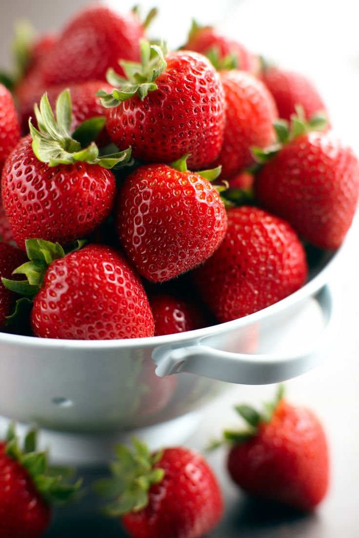 Красивая клубника