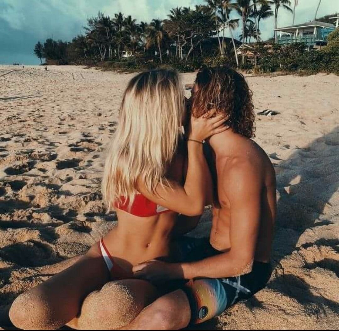 Влюбленные котики