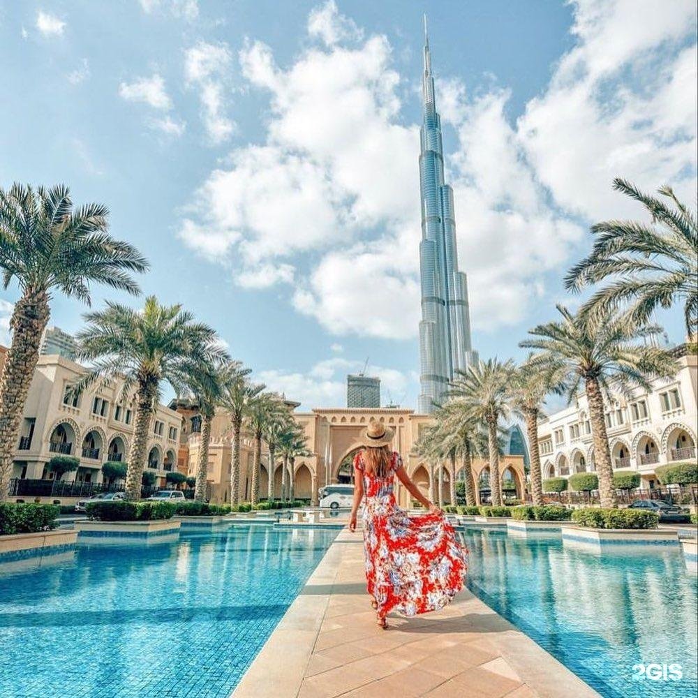 Бурдж Халифа бассейн