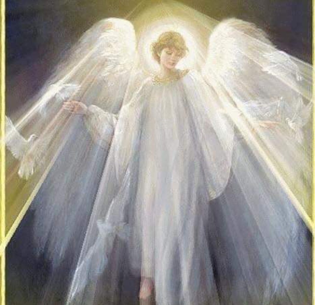 Ангел в белом одеянии