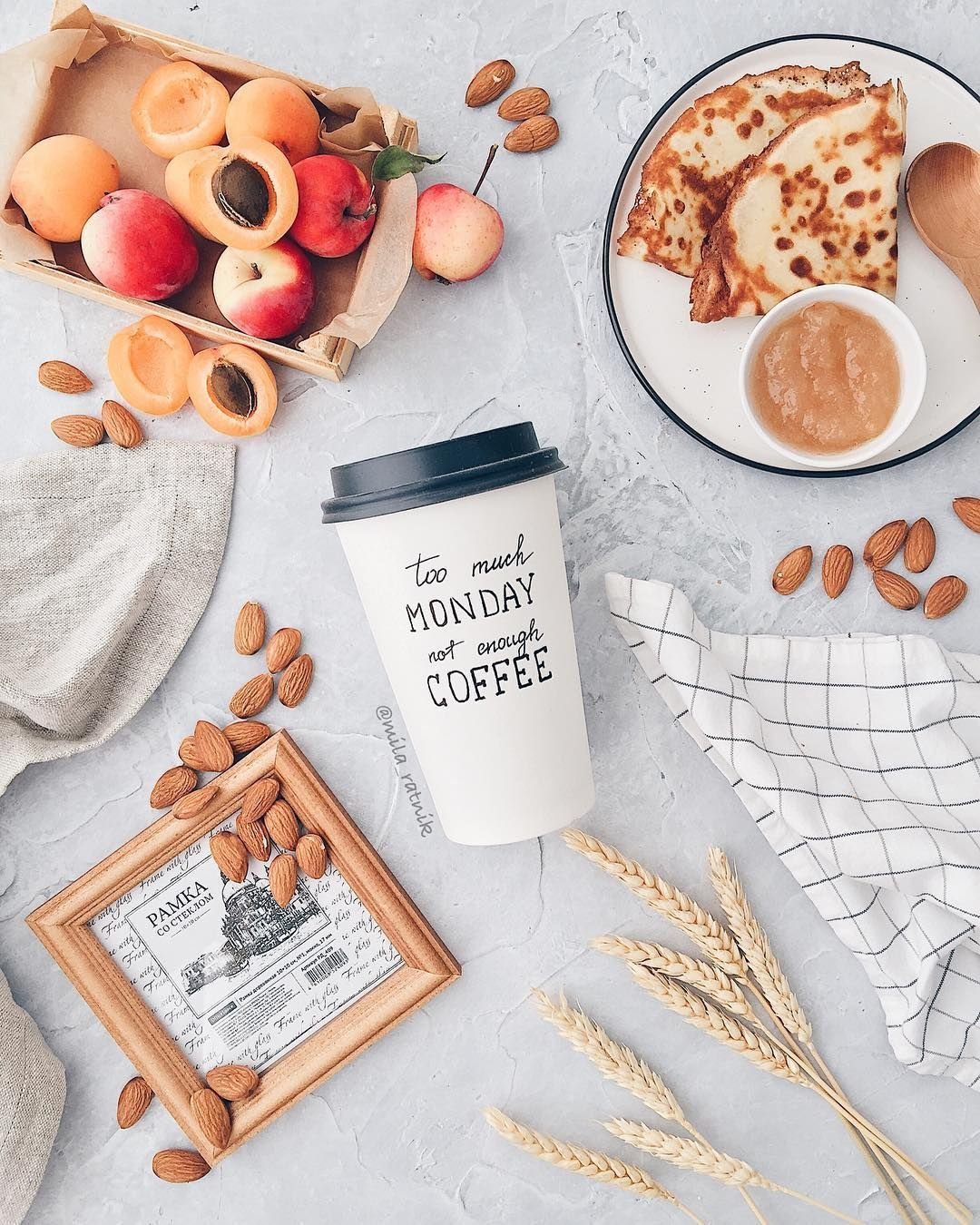 Понедельник для Инстаграмм