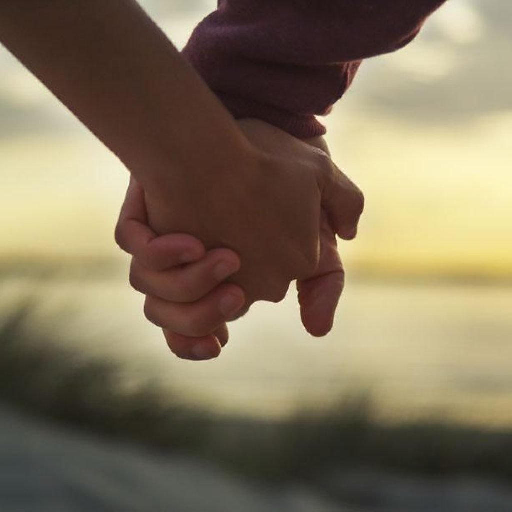 Рука в руке