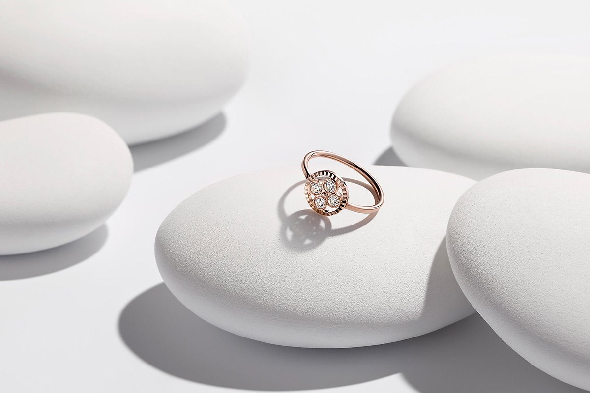 Фотофон для ювелирных украшений