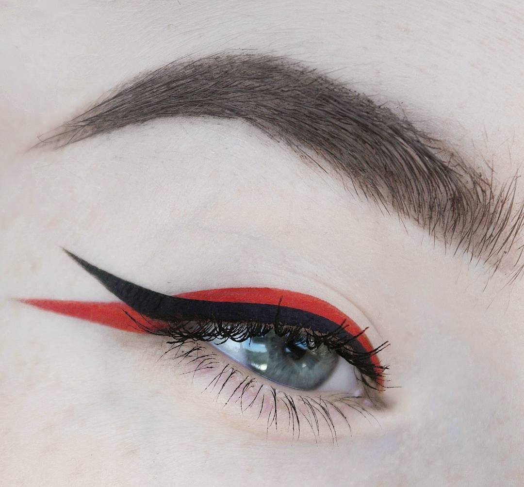 Интересные стрелки на глазах