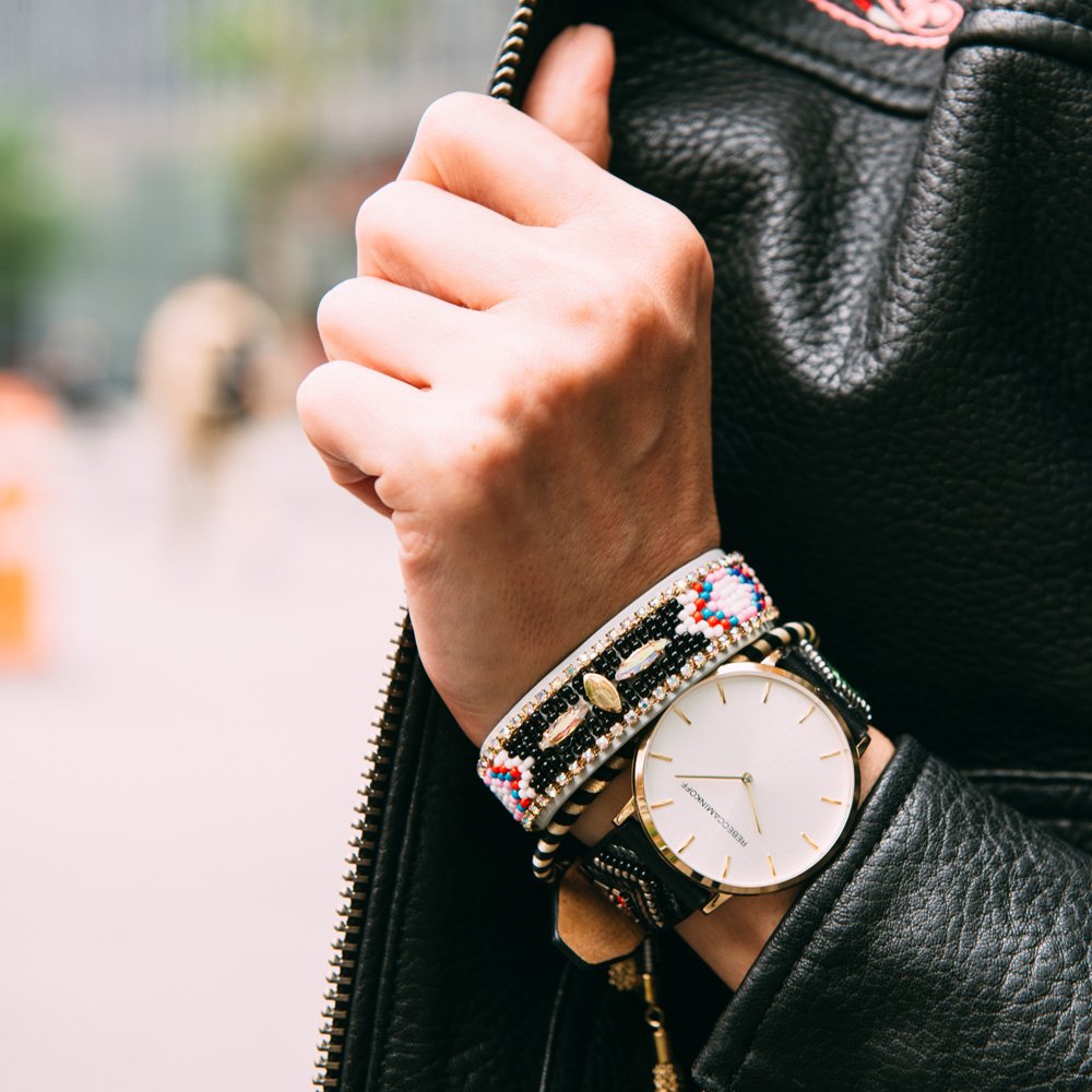 Мужские часы образ