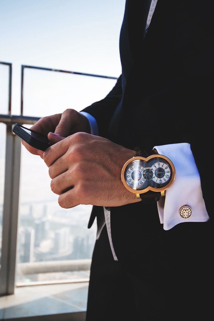 Бизнесмен часы