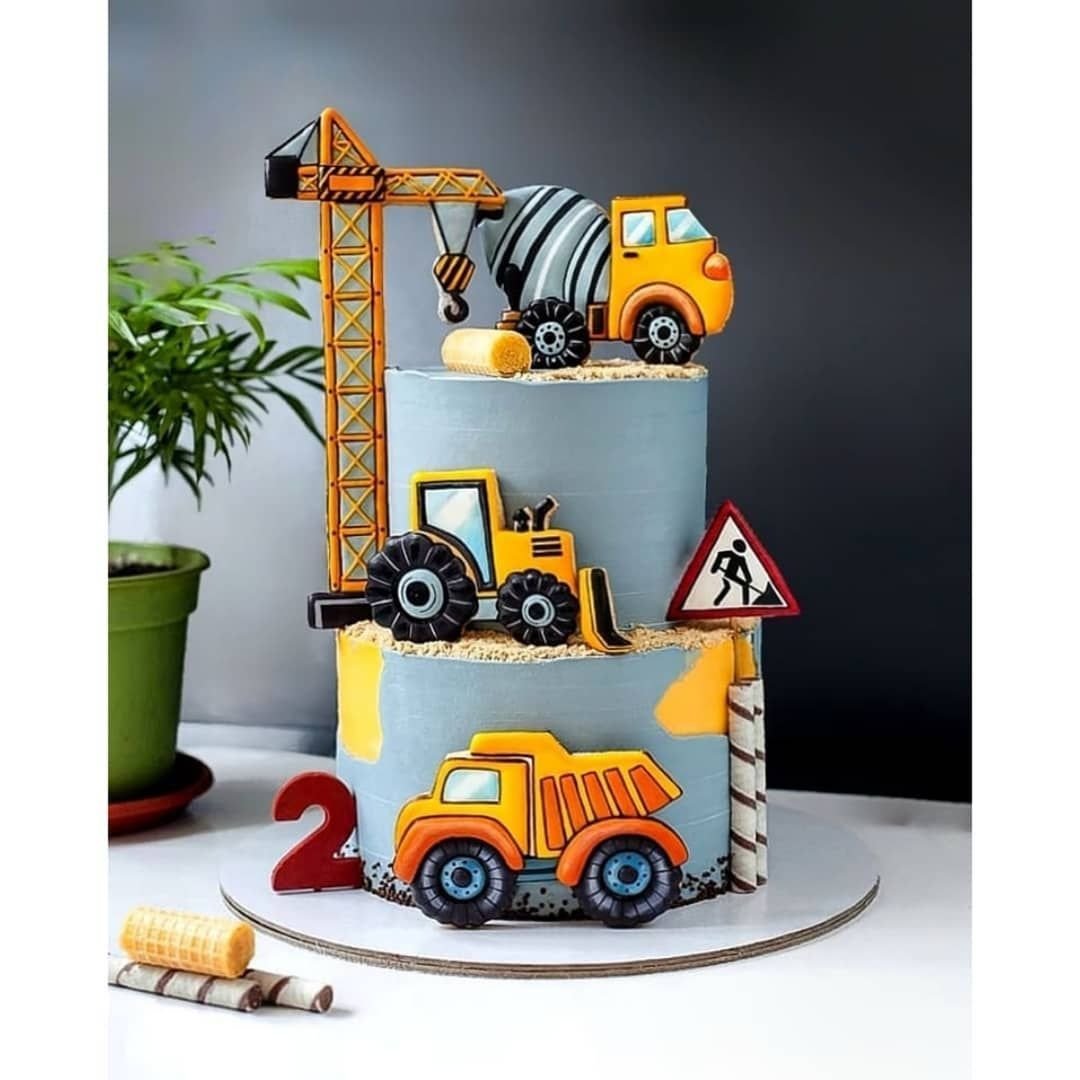 Торт со строительной техникой