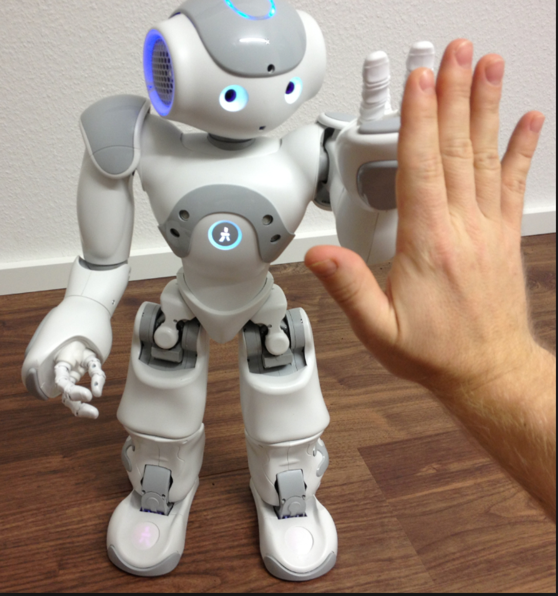 Робот выполняет любые. Робот. Маленький робот. Игрушка робот. Робот игрушечный.
