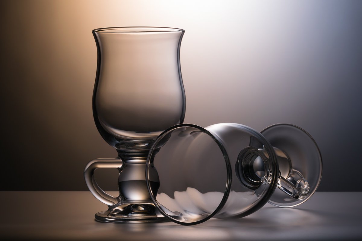 Предметная съемка стеклянных предметов