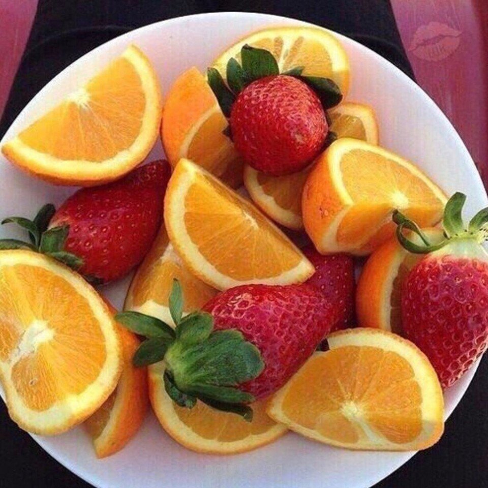 Апельсин клубника