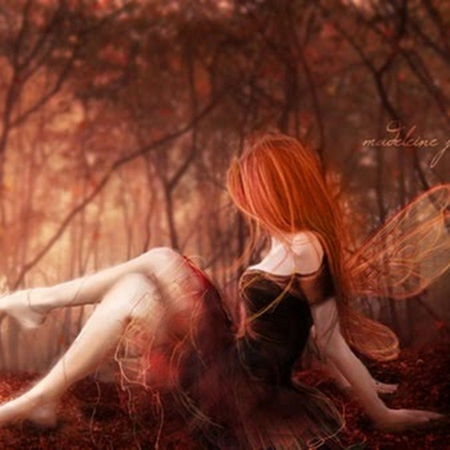 Ангел с рыжими волосами